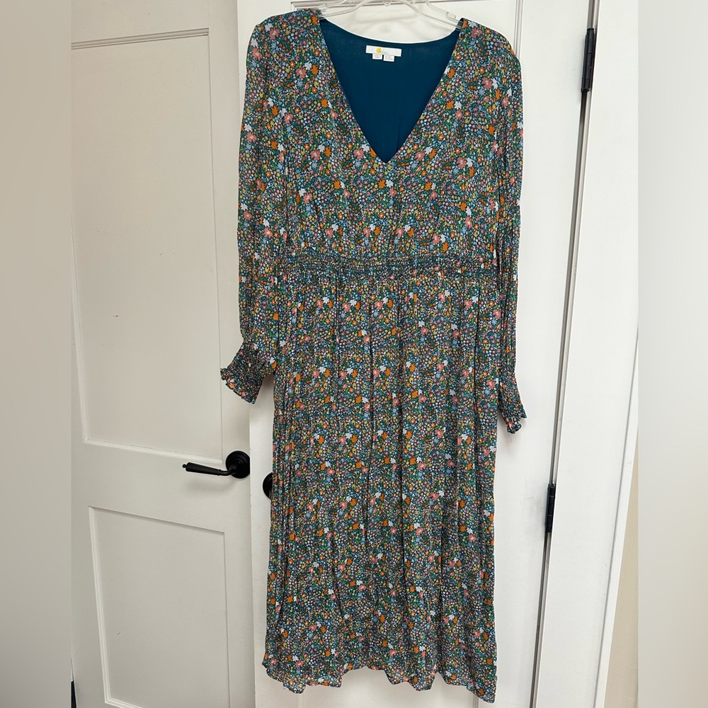 Boden Floral V-Neck Dress - Multicolor